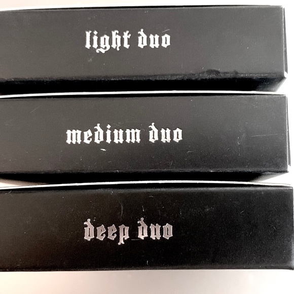 KAT VON D SHADE & LIGHT CONTOUR DUO 3 SHADES AVAILABLE - Picture 2 of 3